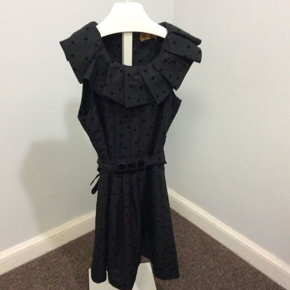 Karen Miller dress size 16 EUC
